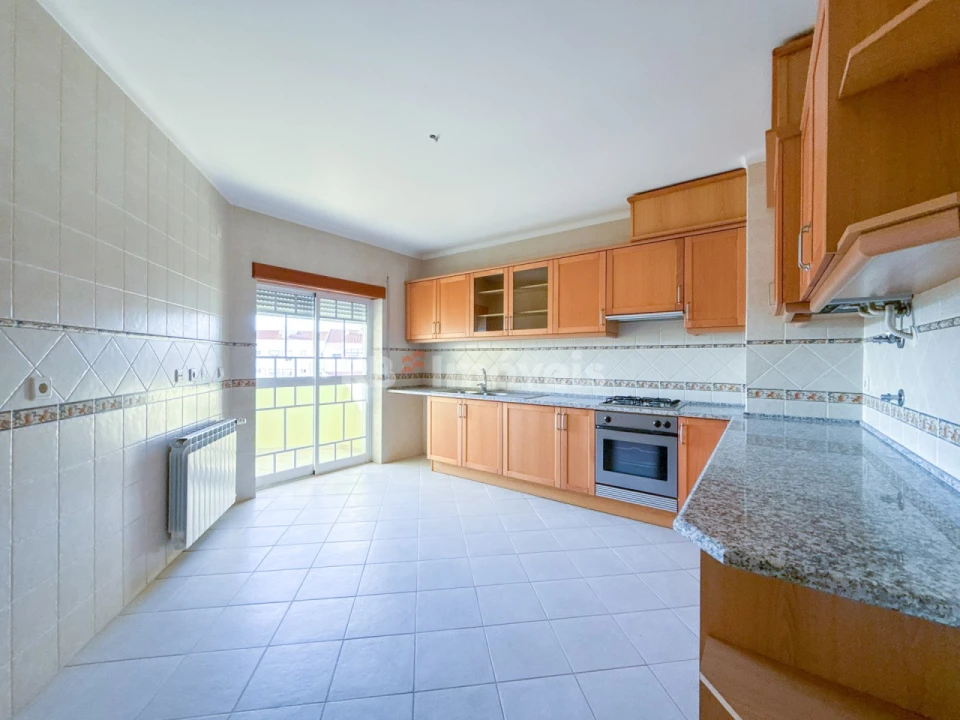 Apartamento T3 para Venda em São João Baptista Foto 8