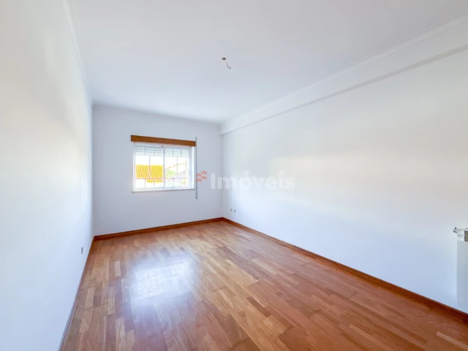 Apartamento T3 para Venda em São João Baptista Foto 15