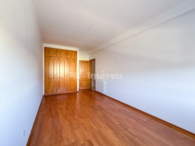 Apartamento T3 para Venda em São João Baptista Foto 24
