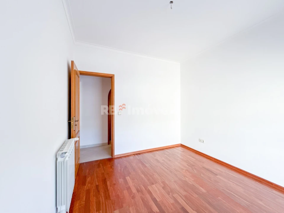 Apartamento T3 para Venda em São João Baptista Foto 18