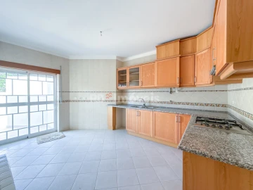 Apartamento T3 para Venda em São João Baptista