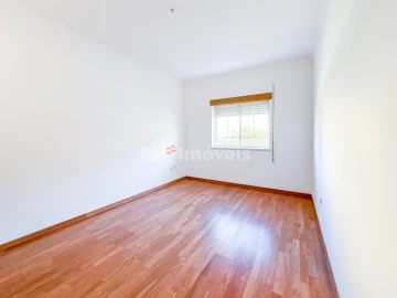 Apartamento T3 para Venda em São João Baptista