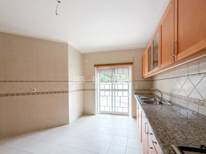 Apartamento T3 para Venda em São João Baptista Foto 6