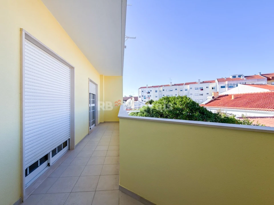 Apartamento T2 para Venda em São João Baptista Foto 10