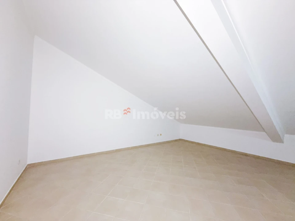 Apartamento T2 para Venda em São João Baptista Foto 26