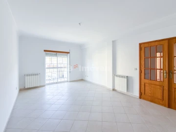 Apartamento T2 para Venda em São João Baptista