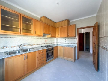 Apartamento T2 para Venda em São João Baptista