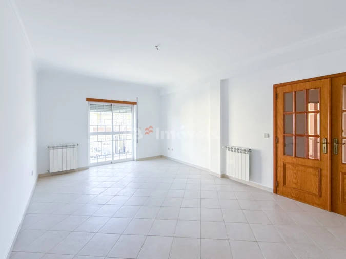 Apartamento T2 para Venda em São João Baptista Foto 6
