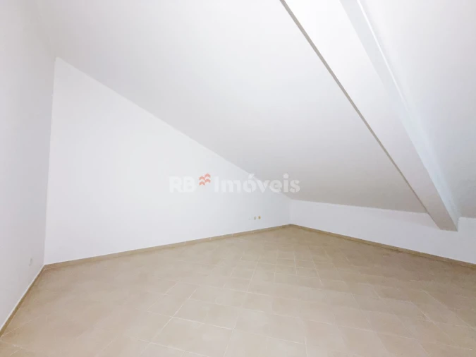 Apartamento T2 para Venda em São João Baptista Foto 26