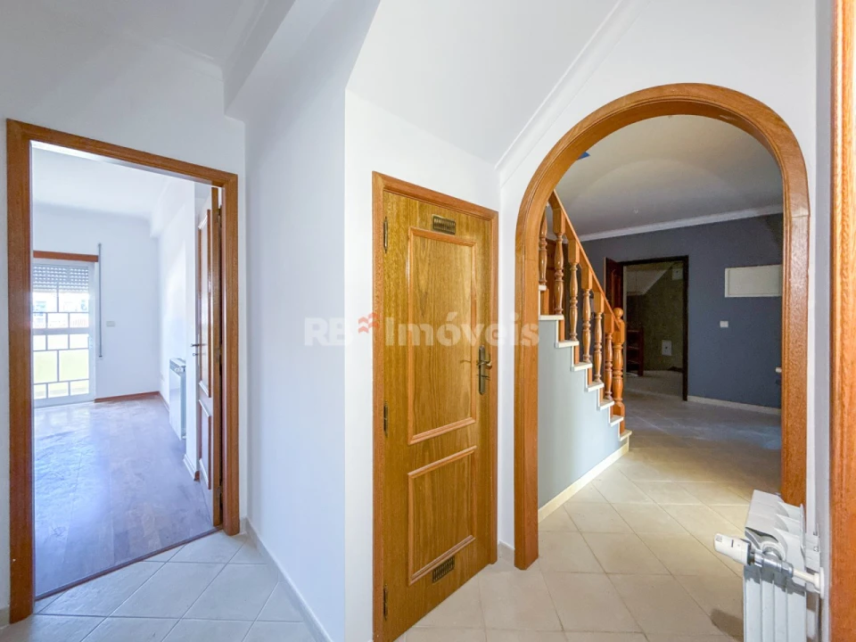 Apartamento T3 para Venda em São João Baptista Foto 2