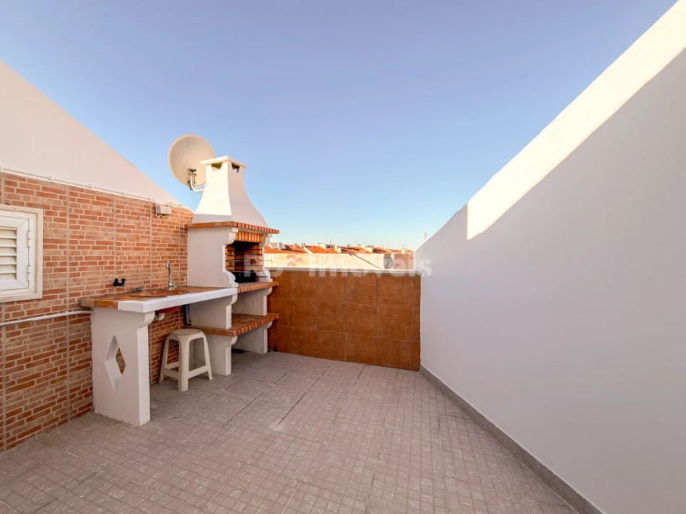 Apartamento T3 para Venda em São João Baptista Foto 4