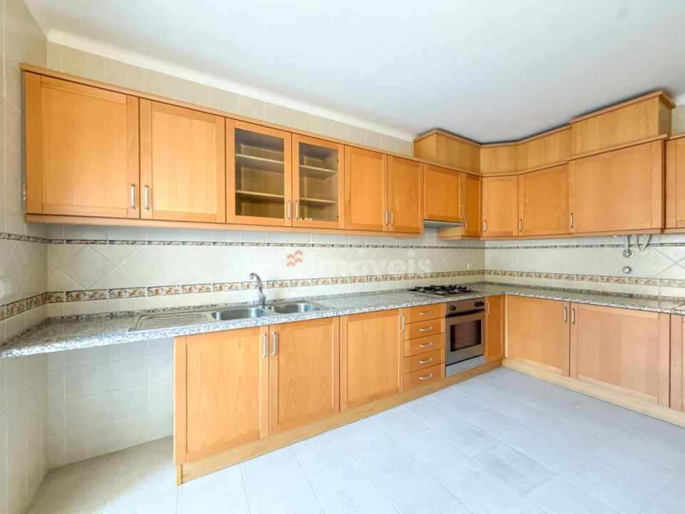 Apartamento T3 para Venda em São João Baptista Foto 17