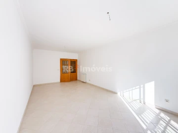 Apartamento T3 para Venda em São João Baptista