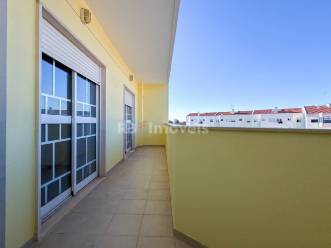 Apartamento T3 para Venda em São João Baptista Foto 19