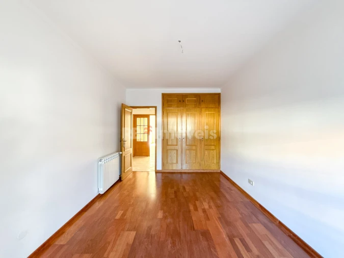 Apartamento T3 para Venda em São João Baptista Foto 25