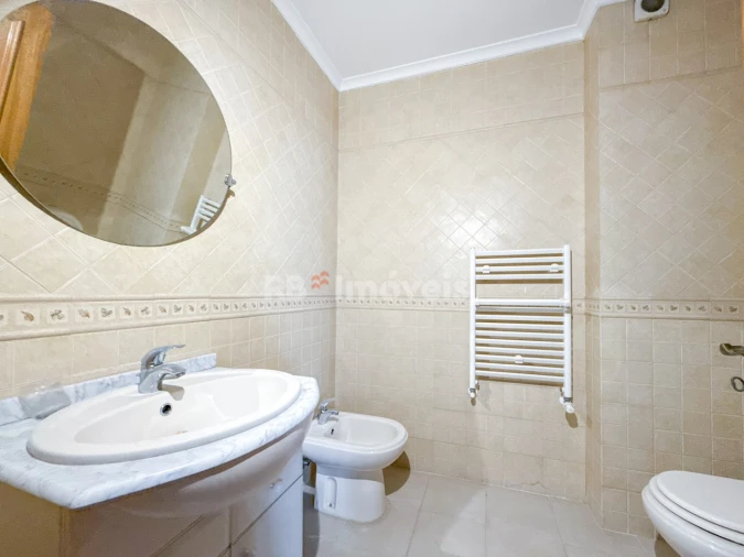 Apartamento T3 para Venda em São João Baptista Foto 28
