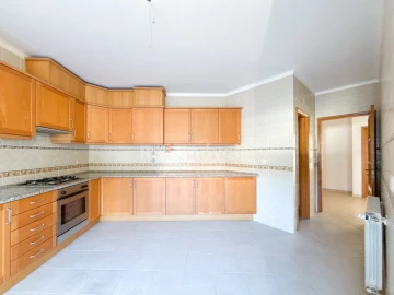Apartamento T3 para Venda em São João Baptista