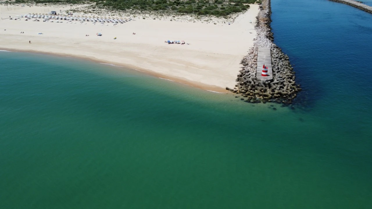 Moradia T3 para Venda em Luz de Tavira e Santo Estêvão Foto 34