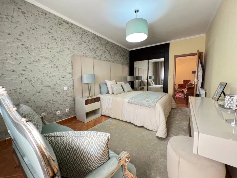 Moradia T3 para Venda em Travanca Foto 26