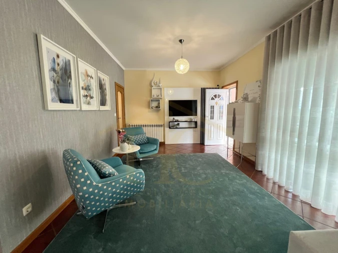 Moradia T3 para Venda em Travanca Foto 8