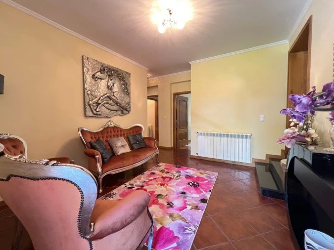 Moradia T3 para Venda em Travanca Foto 28