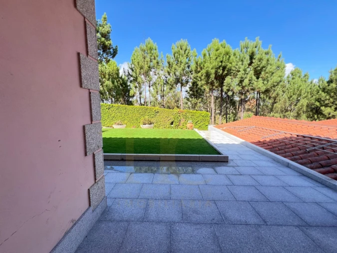 Moradia T3 para Venda em Travanca Foto 32