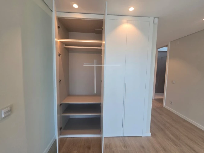 Moradia T5 para Venda em Corroios Foto 26