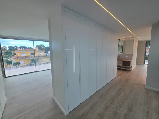 Moradia T5 para Venda em Corroios Foto 40