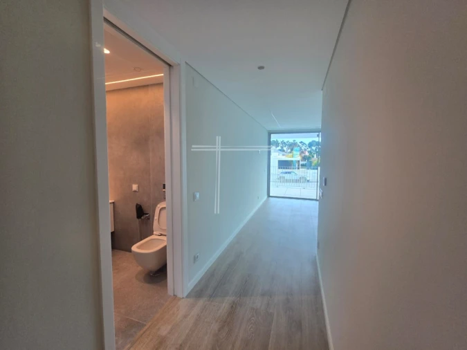 Moradia T5 para Venda em Corroios Foto 50