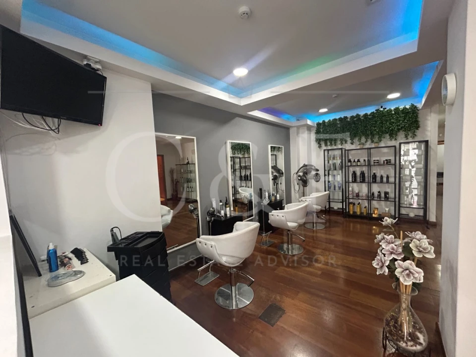 Negócio para Venda em Algés, Linda-A-Velha e Cruz Quebrada-Dafundo Foto 4