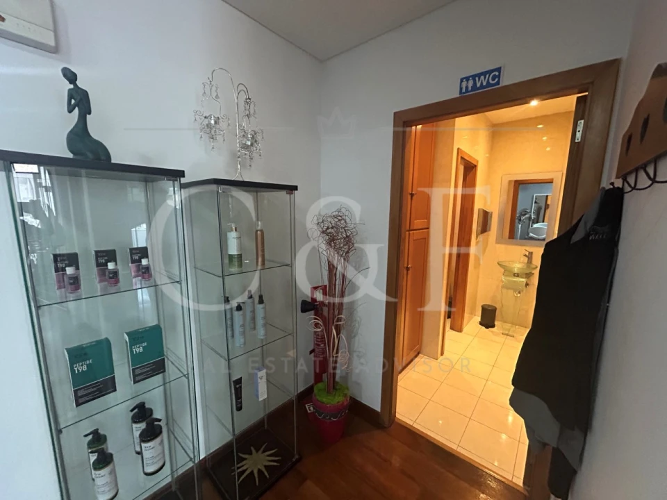 Negócio para Venda em Algés, Linda-A-Velha e Cruz Quebrada-Dafundo Foto 8