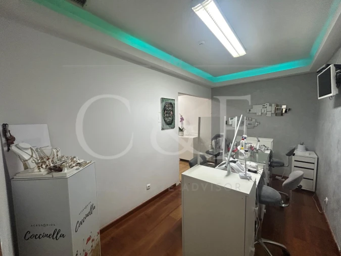 Negócio para Venda em Algés, Linda-A-Velha e Cruz Quebrada-Dafundo Foto 16