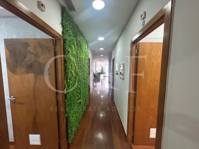 Negócio para Venda em Algés, Linda-A-Velha e Cruz Quebrada-Dafundo Foto 23