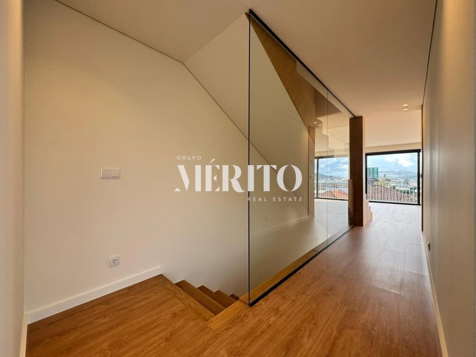 Moradia T3 para Venda em Pinheiro Foto 14