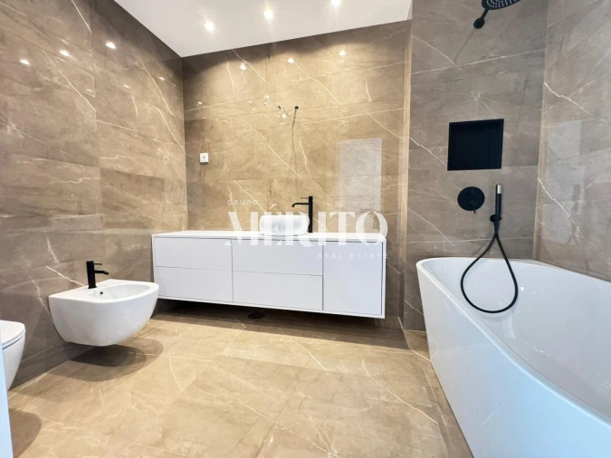 Moradia T3 para Venda em Pinheiro Foto 18