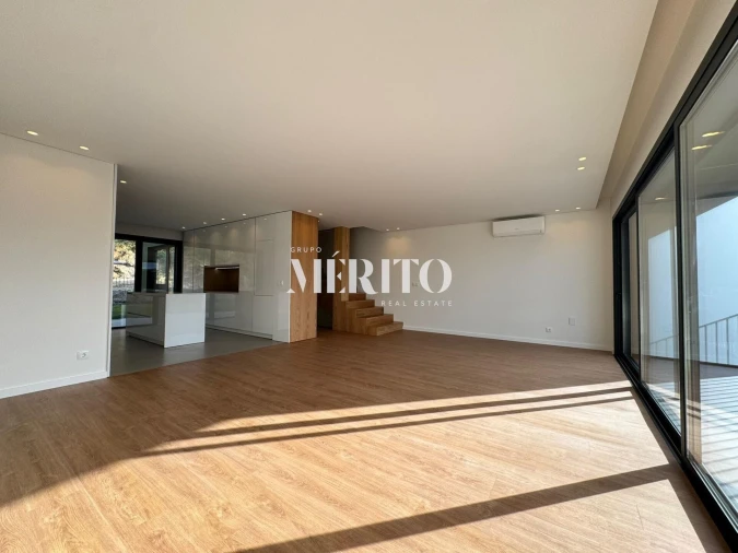 Moradia T3 para Venda em Pinheiro Foto 17