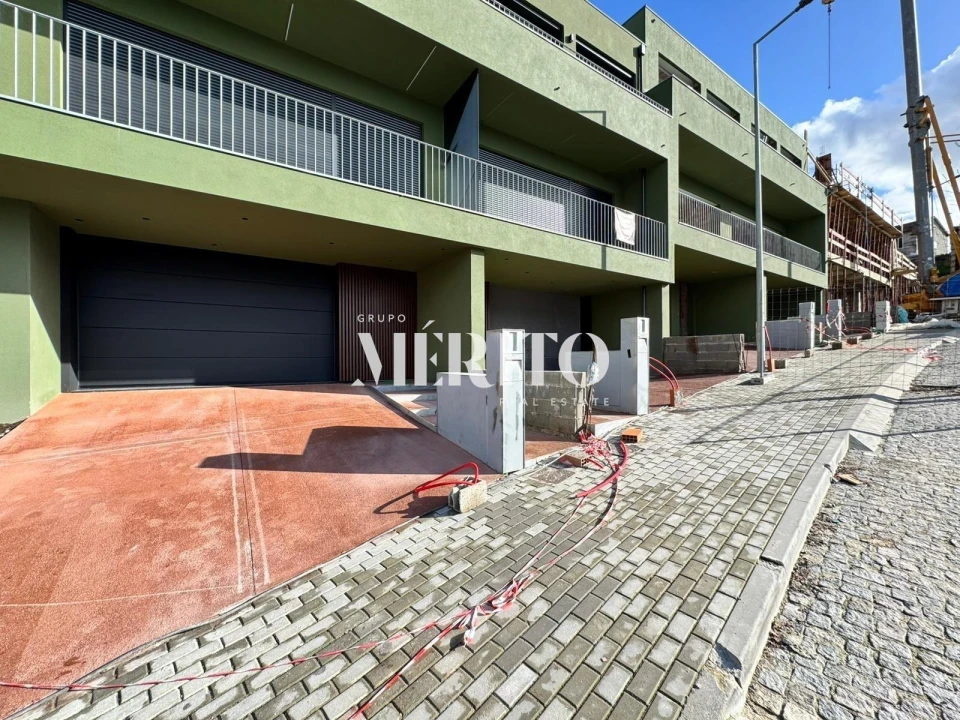 Moradia T3 para Venda em Pinheiro Foto 21