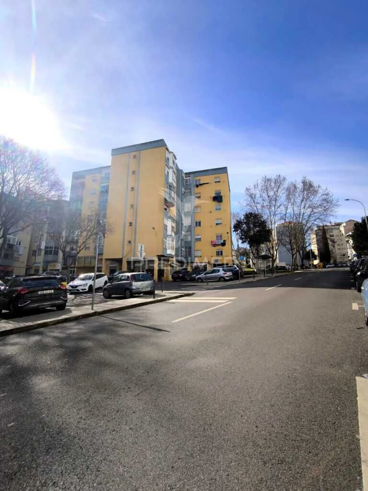 Apartamento para Venda em Alfragide Foto 13