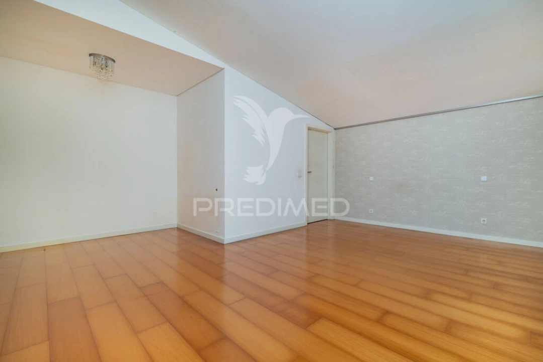 Moradia T3 para Venda em Amares e Figueiredo Foto 15