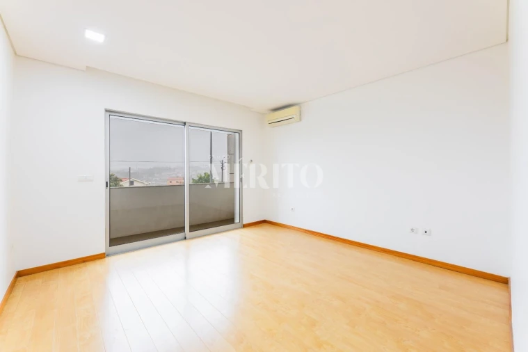 Moradia T3 para Venda em Gamil e Midões Foto 24