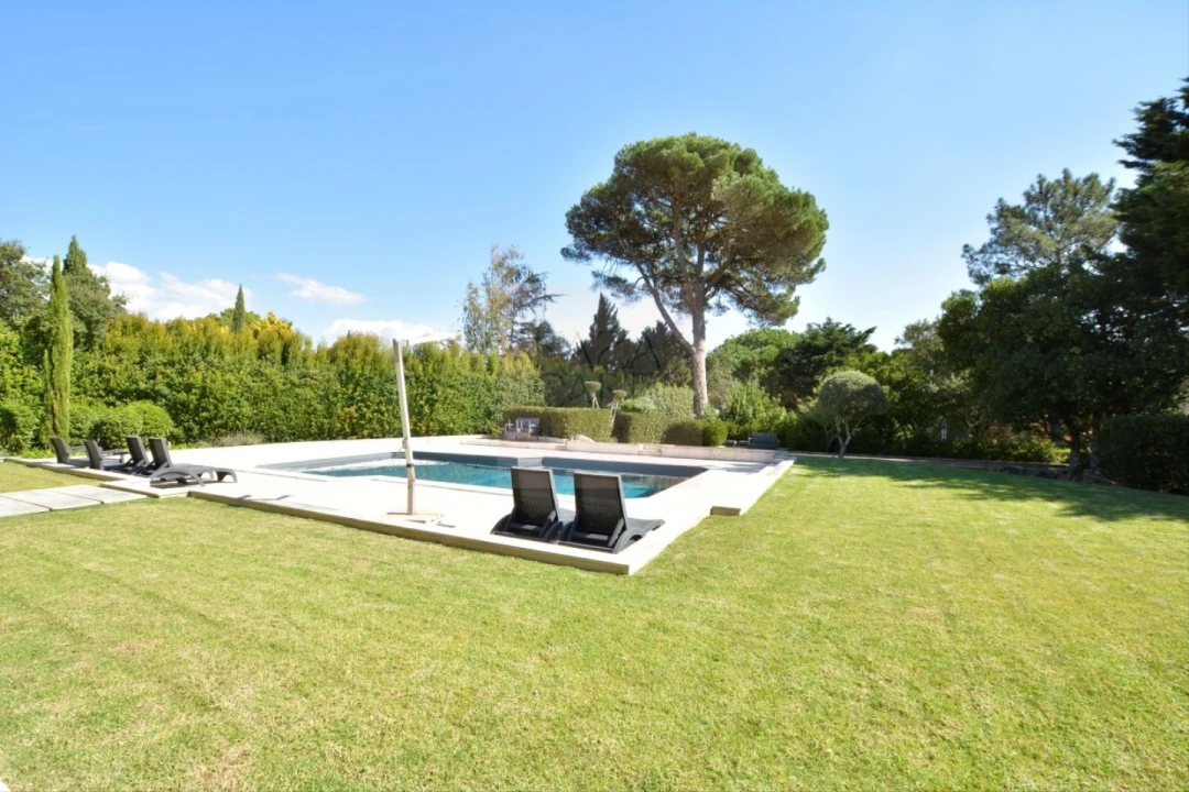 Moradia T6 para Venda em Santa Maria e São Miguel, São Martinho, São Pedro Penaferrim Foto 18