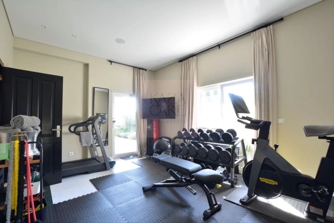 Moradia T6 para Venda em Santa Maria e São Miguel, São Martinho, São Pedro Penaferrim Foto 39