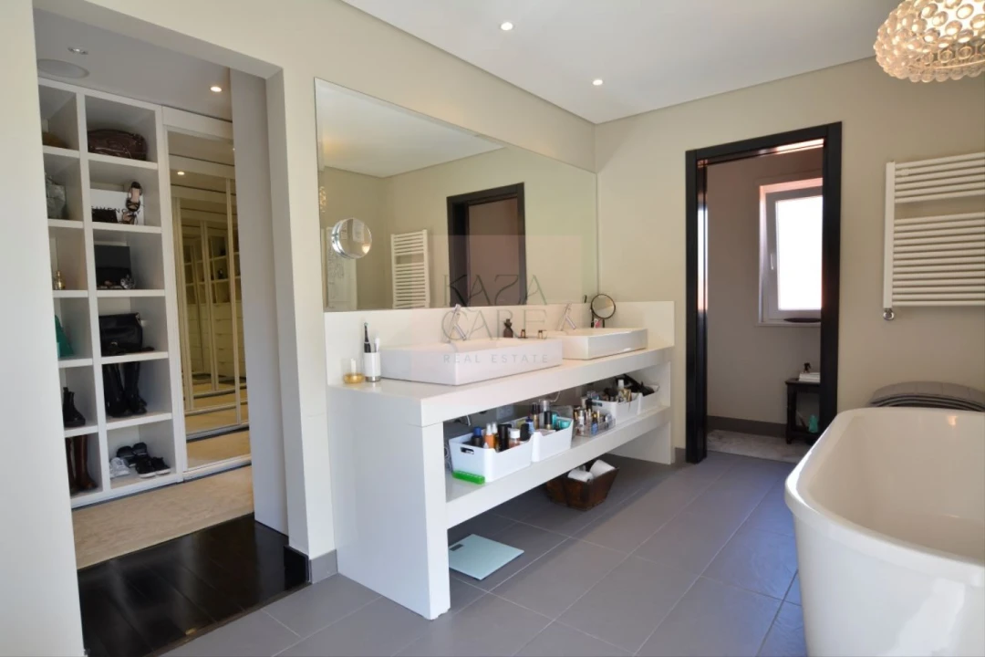 Moradia T6 para Venda em Santa Maria e São Miguel, São Martinho, São Pedro Penaferrim Foto 58