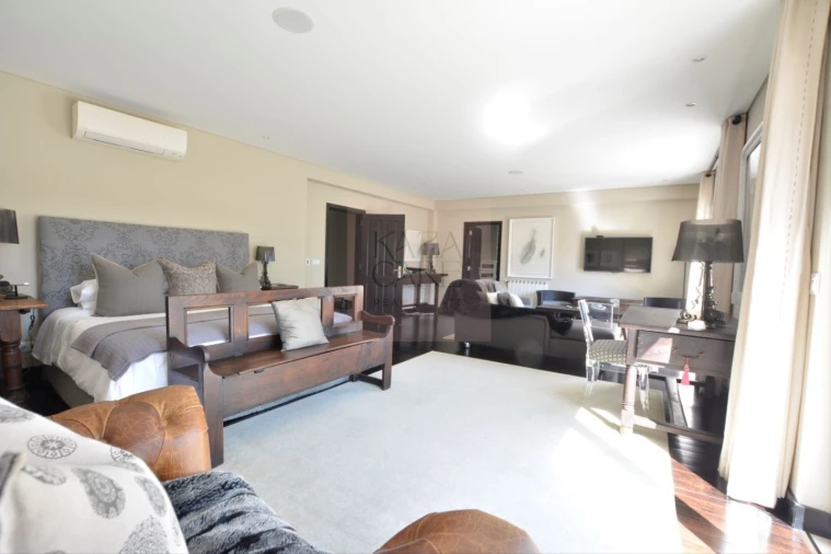 Moradia T6 para Venda em Santa Maria e São Miguel, São Martinho, São Pedro Penaferrim Foto 49