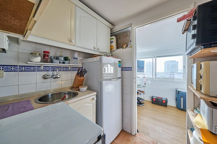 Apartamento T1 para Venda em Costa da Caparica Foto 6