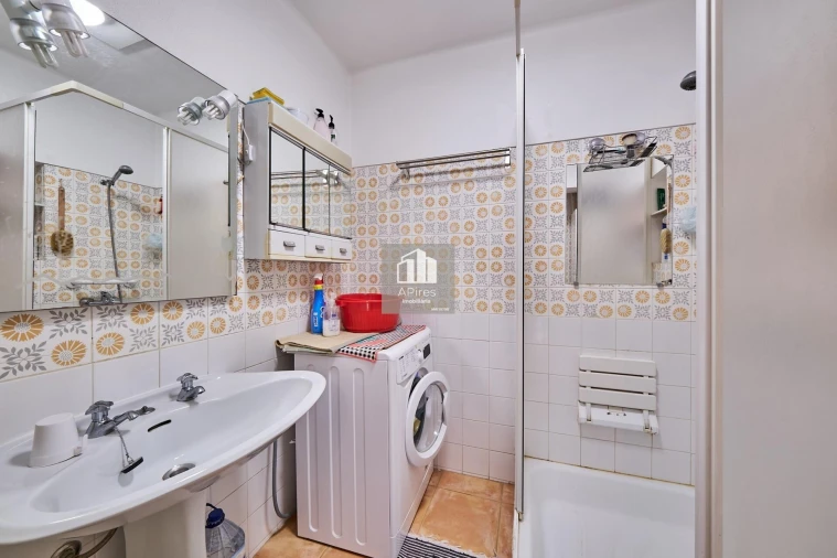 Apartamento T1 para Venda em Costa da Caparica Foto 5