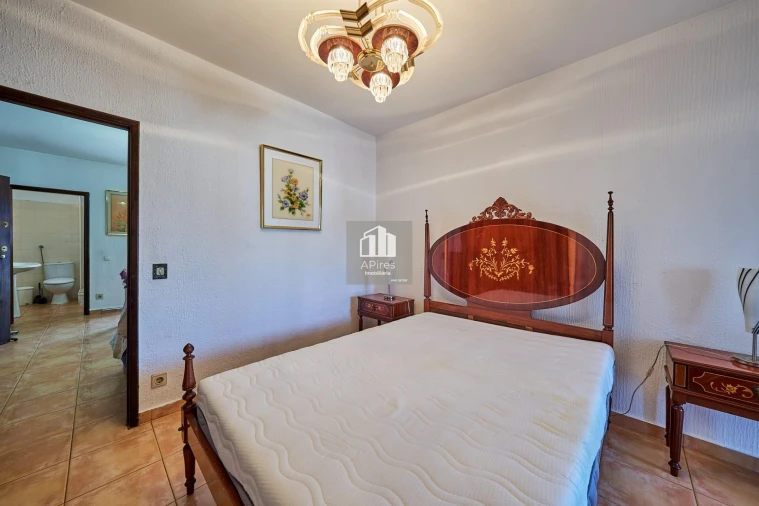 Apartamento T1 para Venda em Costa da Caparica Foto 18