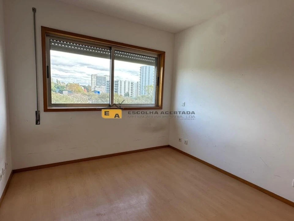 Apartamento T3 para Venda em Cidade da Maia Foto 9