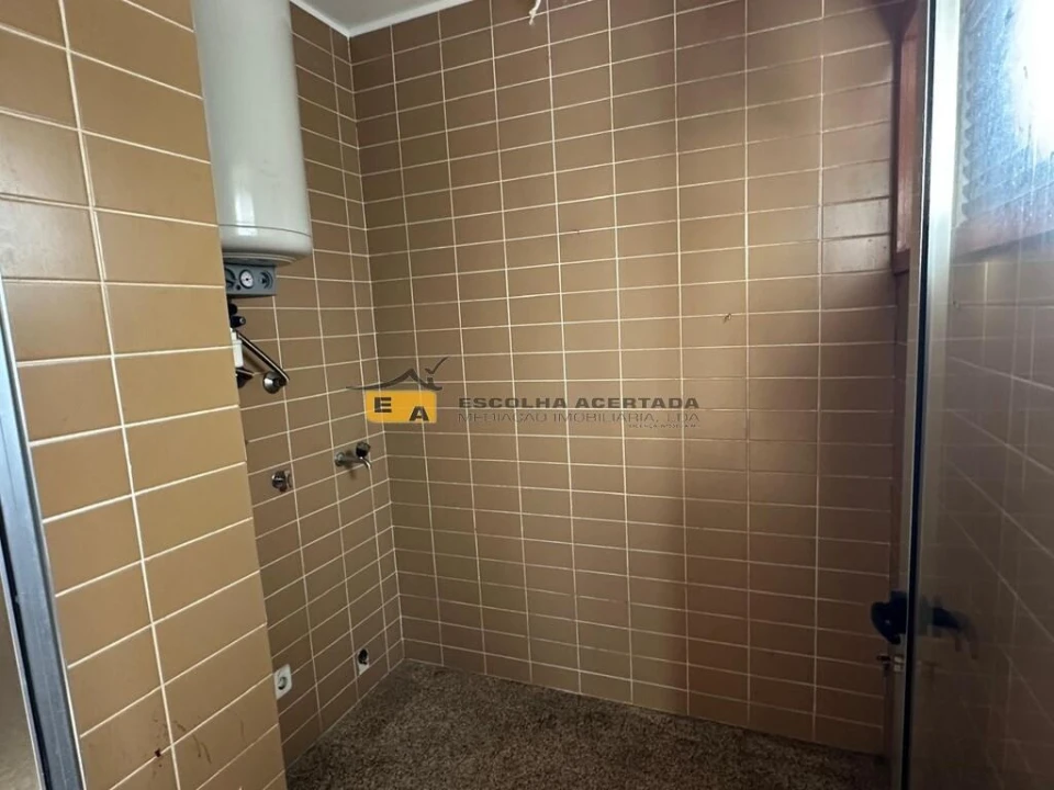 Apartamento T3 para Venda em Cidade da Maia Foto 15