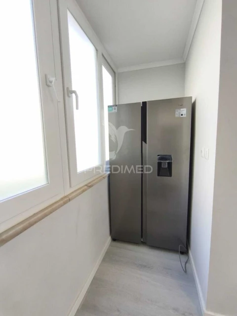 Apartamento T2 para Venda em Benfica